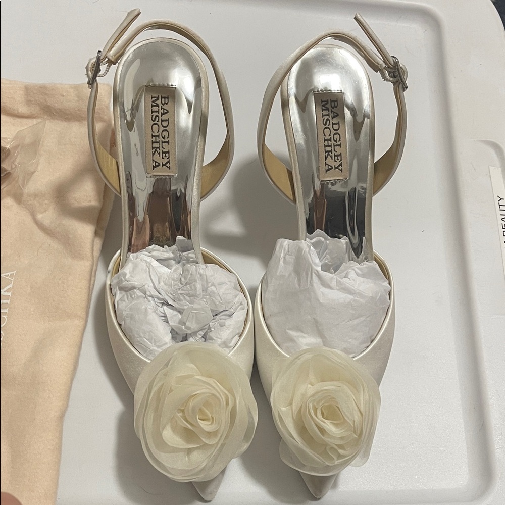 Badgley Mischka Cream Heels with Floral Detail